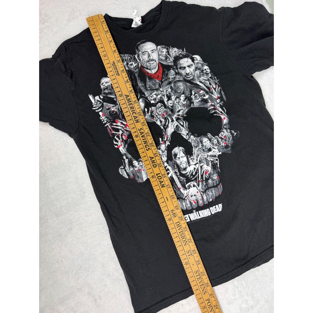 The Walking Dead AMC Skull Graphic T-Shirt Mens Medium Black Rick Daryl Negan - Picture 6 of 6